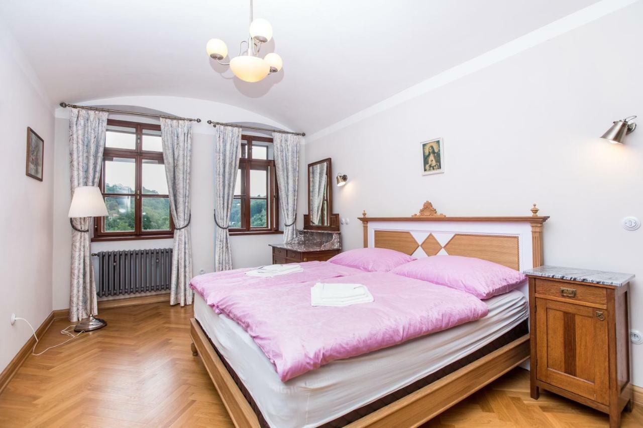 Nové Město nad Metují Penzion Satlava מראה חיצוני תמונה